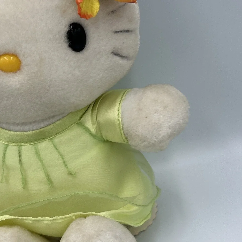 Sanrio Smiles HELLO KITTY 10